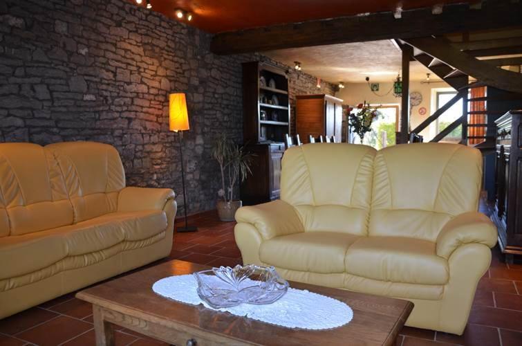 Gites Ferme De La Barriere Chimay Exteriér fotografie